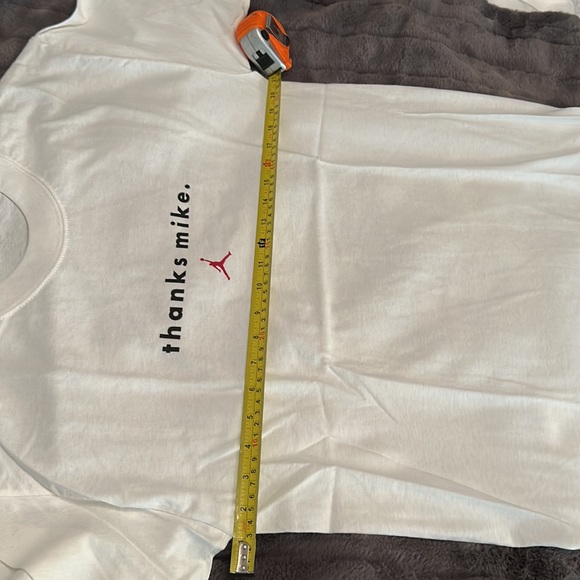 Michael Jordan commemorative Nike original T-shirt - Picture 6 of 7